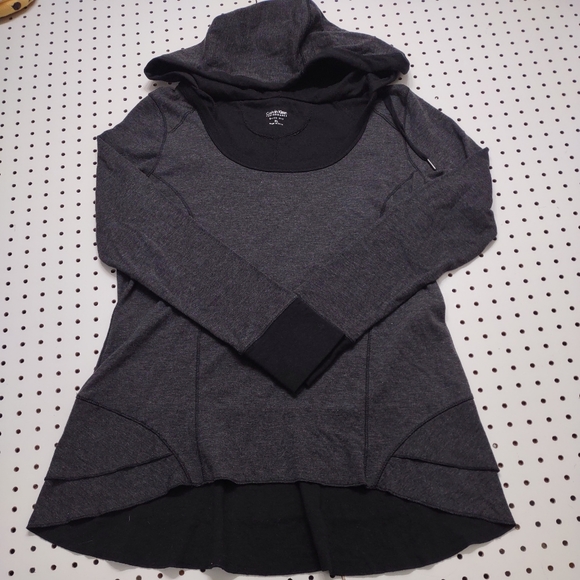 Bundle of Calvin Klein Performance, Size XL - Picture 2 of 13